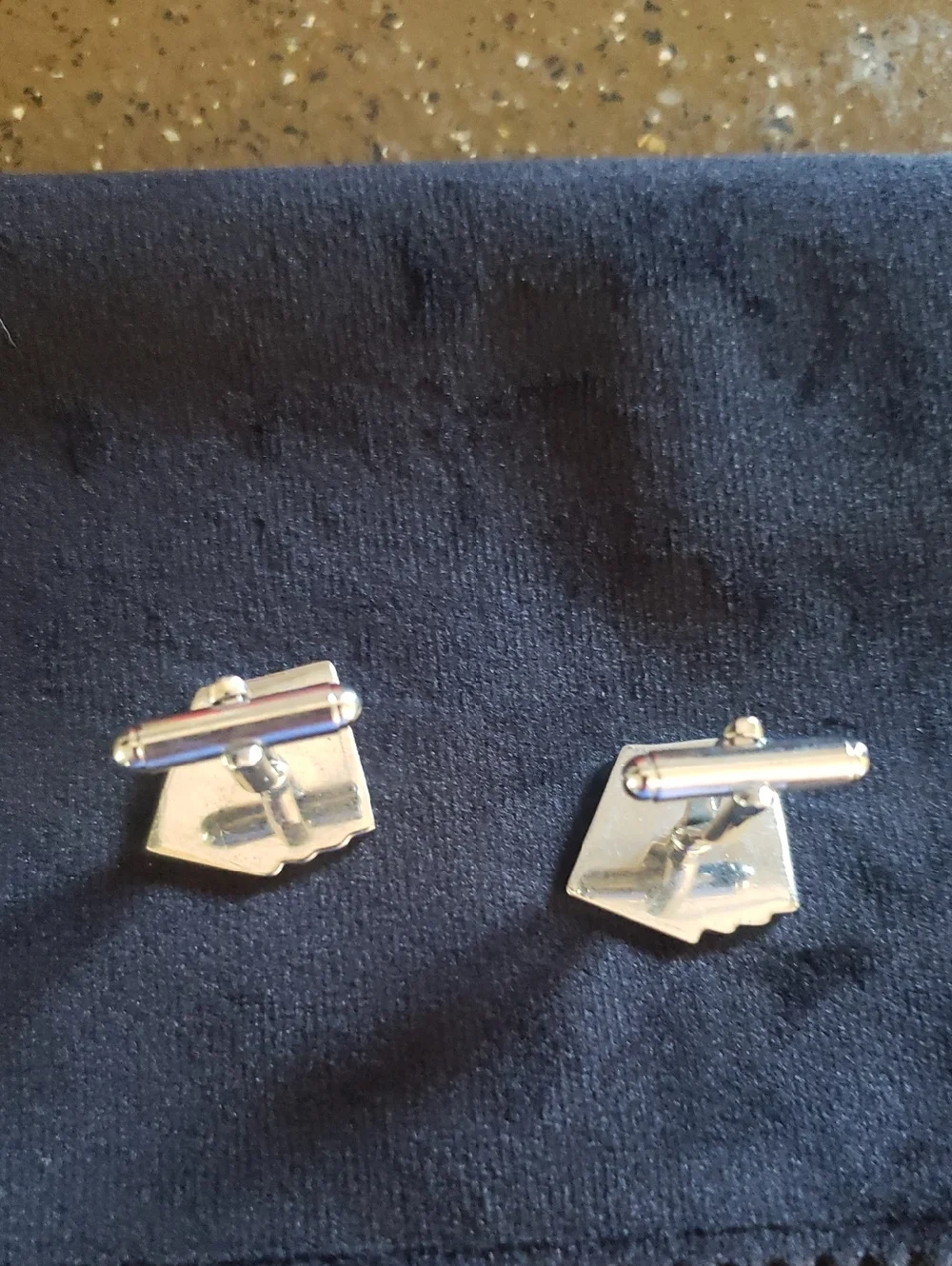 N/A classic silver